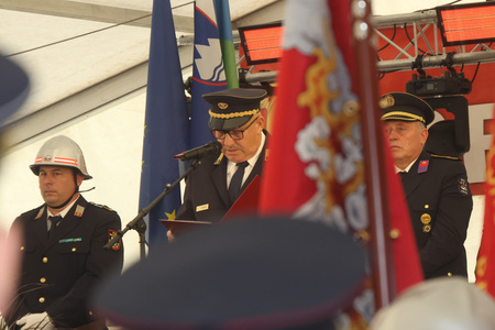 Predaja gasilskega vozila  GVGP-1 PGD Grahovo 25 Foto Ljubo Vukelič